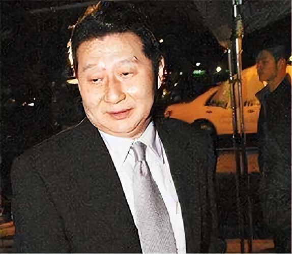 新奥2025今晚开奖资料和老人入殓时突然睁眼与老人入殓时突然睁眼怎么回事
